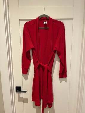 Lands' End Women's Red Ribbed Knit Belted Robe Size L